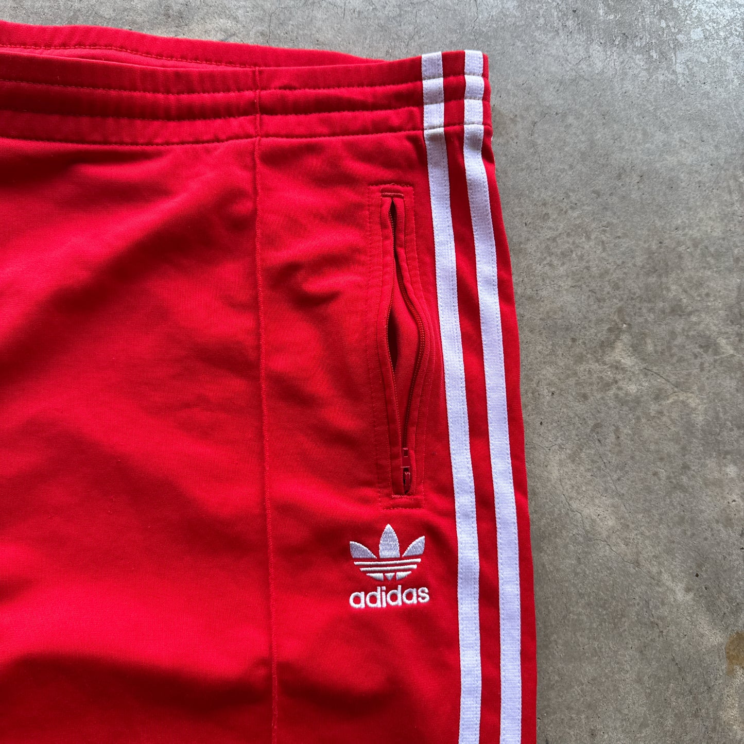 Vintage Y2K Adidas Baggy Track Pants - L