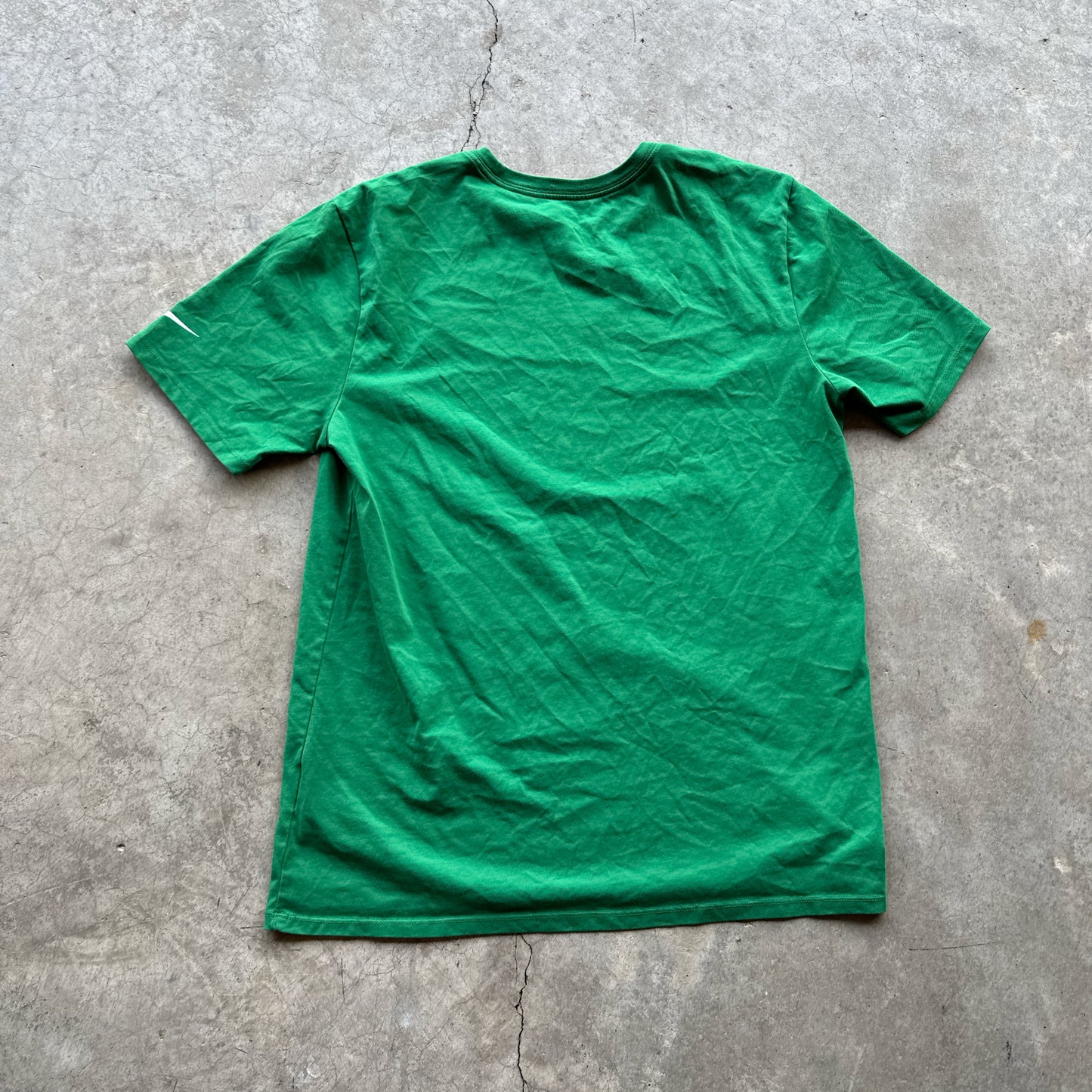 Vintage ‘Just do it’ Nike Celtics Tee - L
