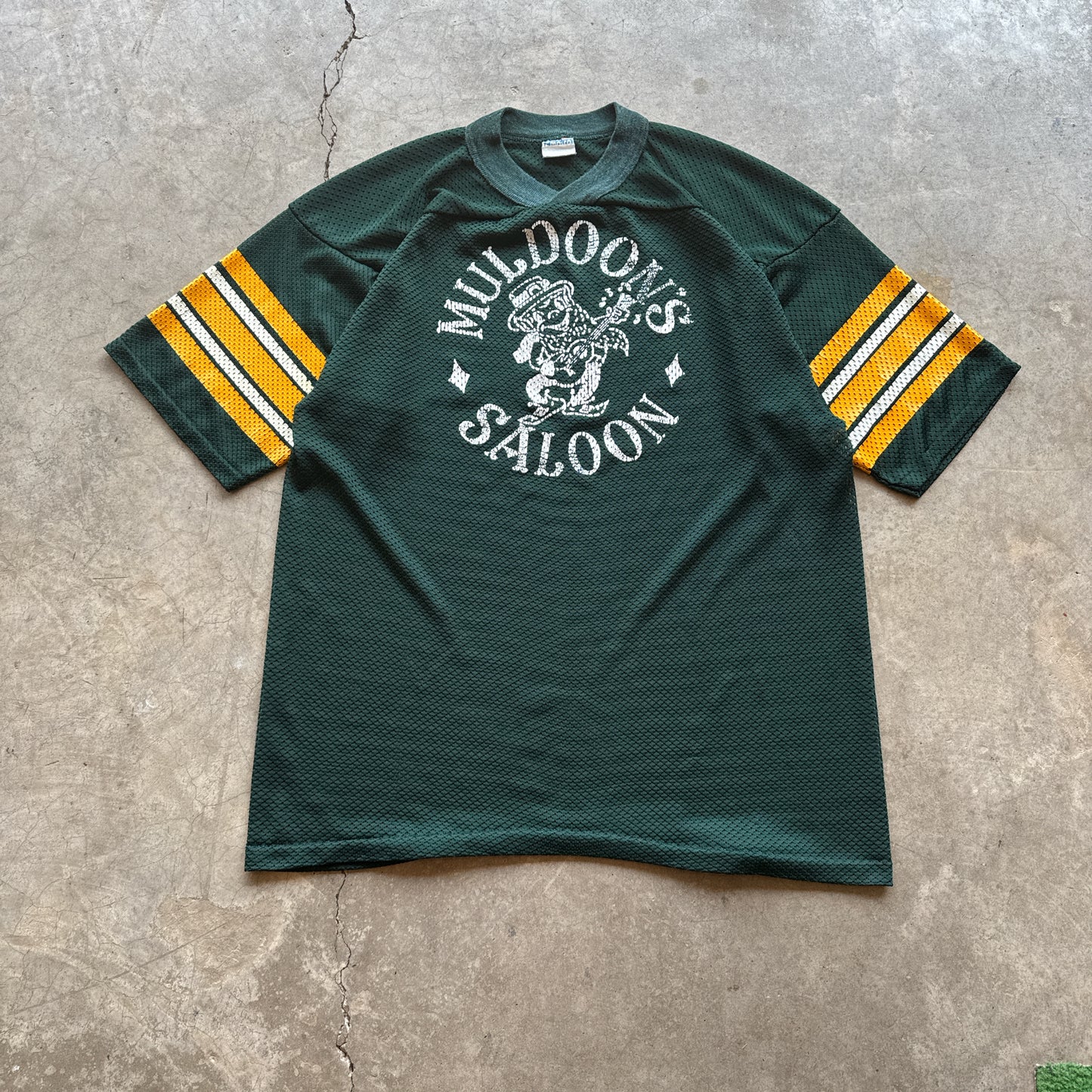 Vintage 90s Cropped Muldoon’s Saloon Jersey - M