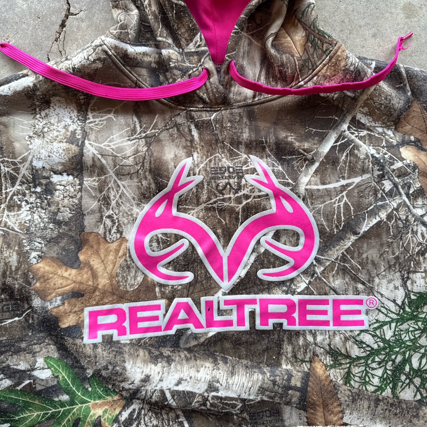 Camo ‘RealTree’ pink hoodie - S