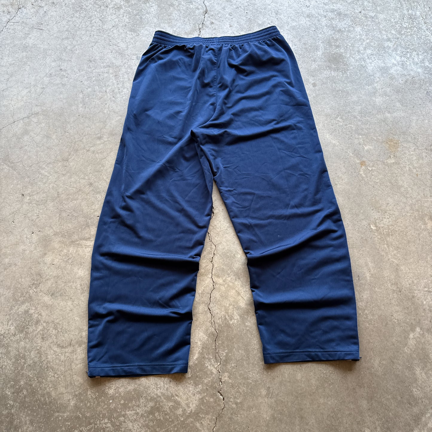 Vintage Baggy Nike Track Pants - M