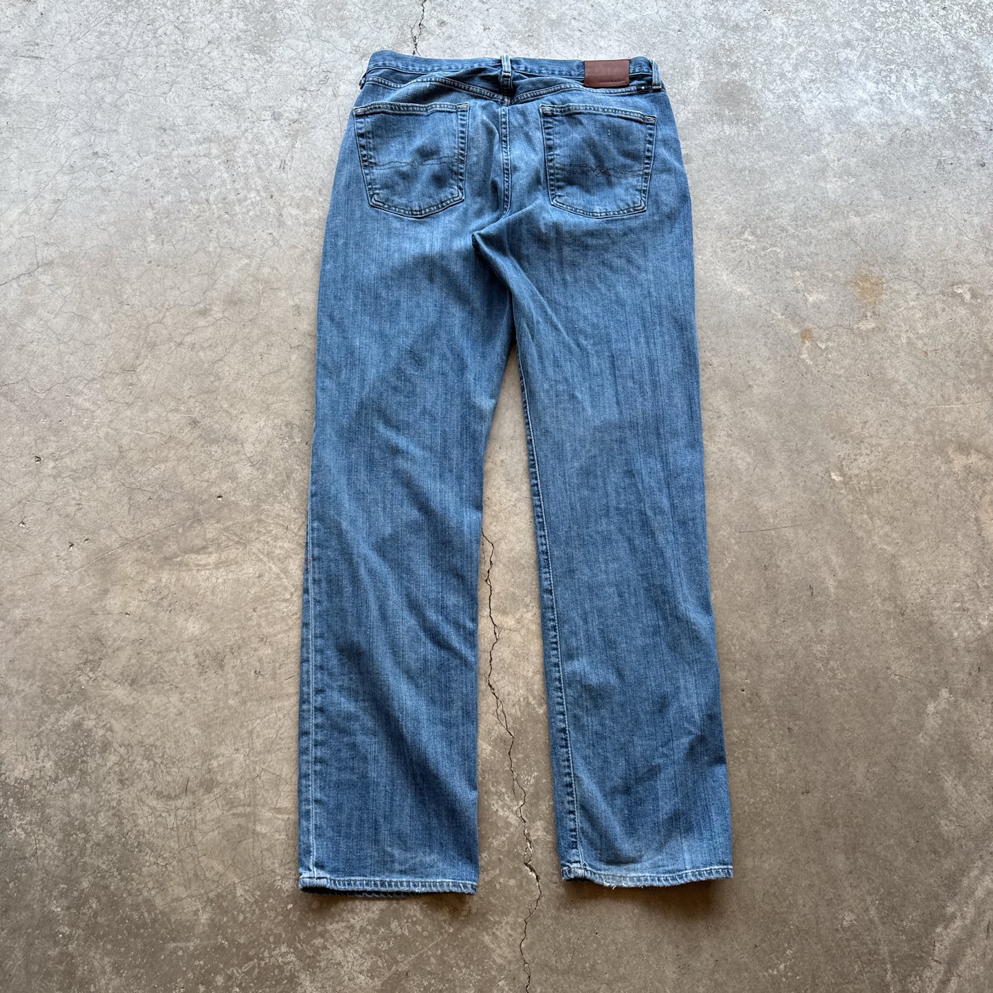 Vintage Straight Leg Lucky Jeans - 34